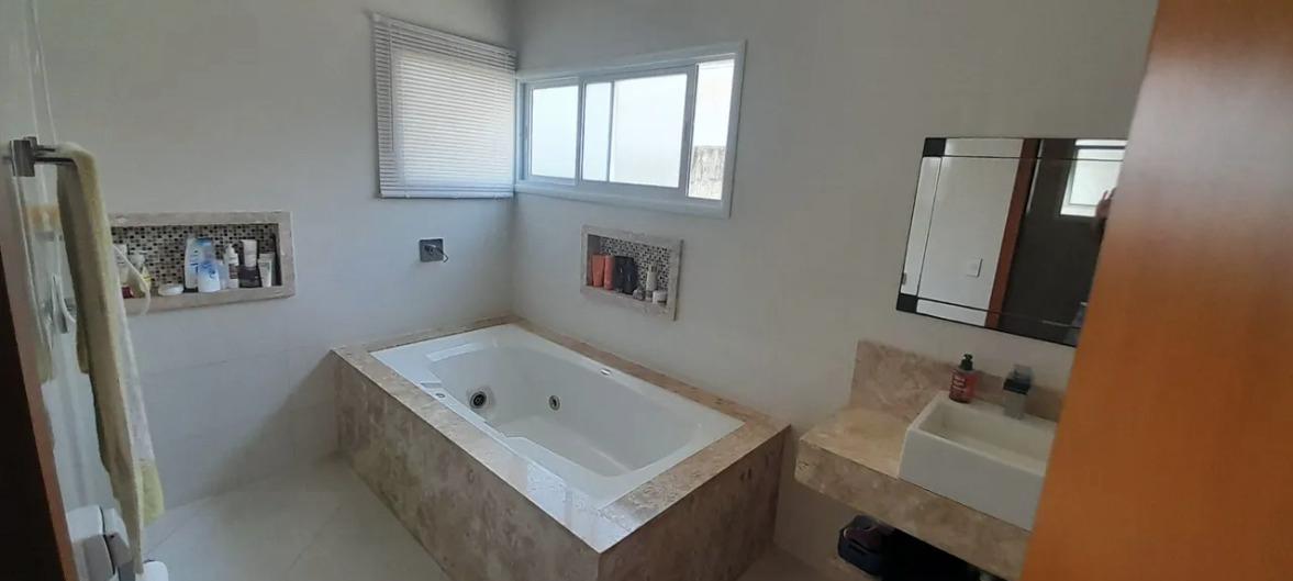 Casa de Condomínio à venda com 3 quartos, 205m² - Foto 18