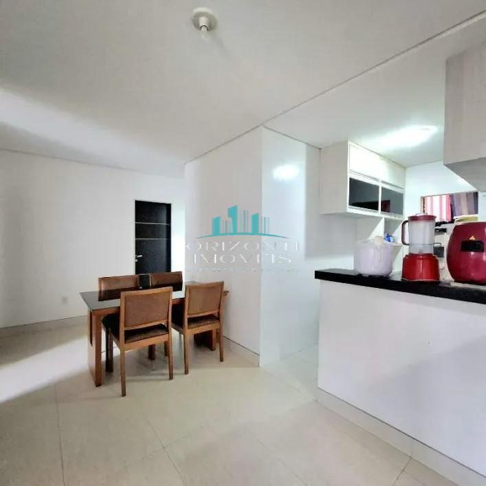 Casa à venda com 3 quartos, 217m² - Foto 4
