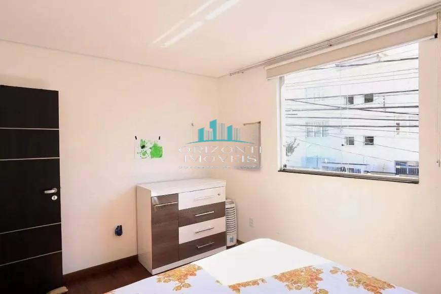Casa à venda com 3 quartos, 217m² - Foto 14