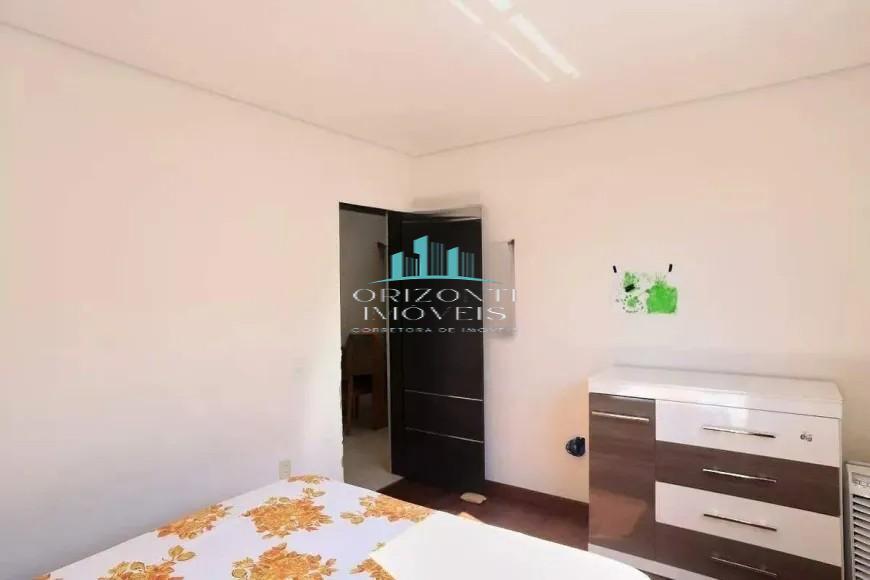 Casa à venda com 3 quartos, 217m² - Foto 13