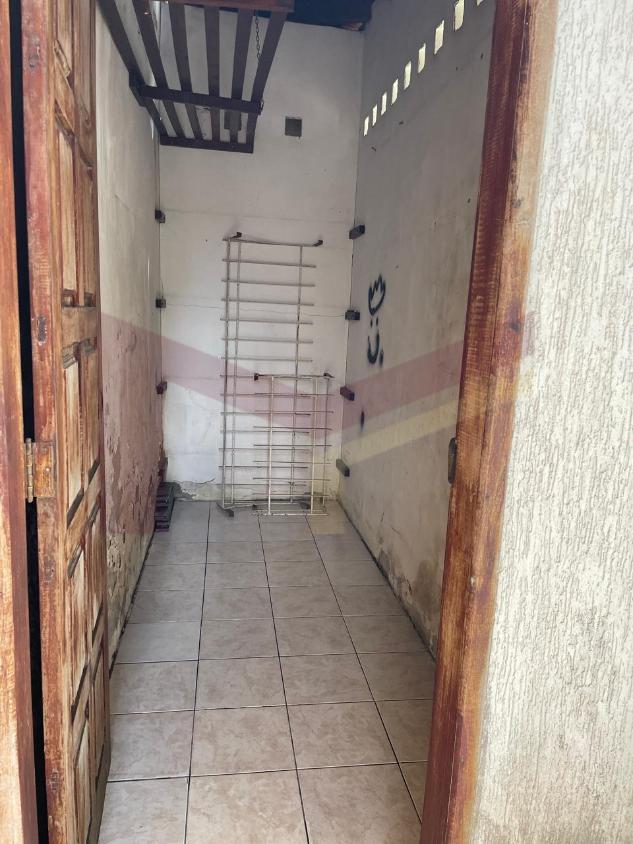 Casa à venda com 4 quartos, 250m² - Foto 11