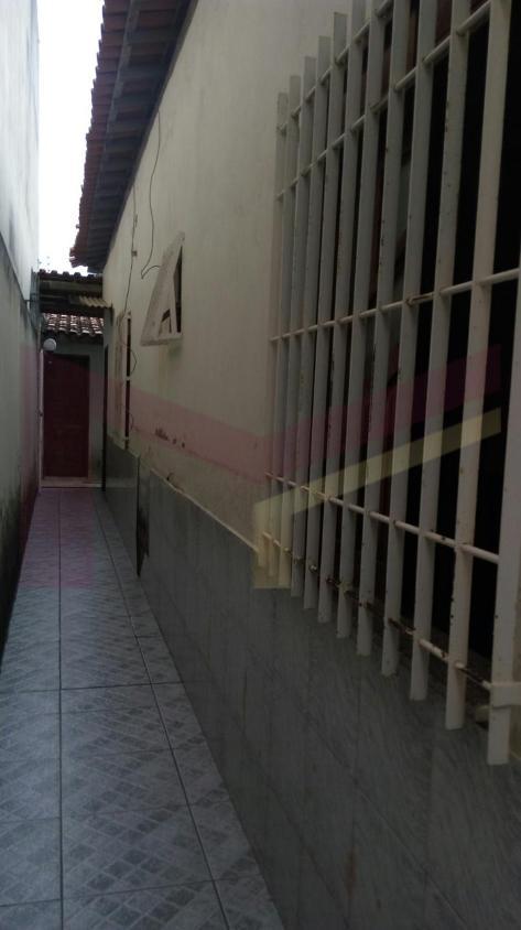 Casa à venda com 4 quartos, 250m² - Foto 12