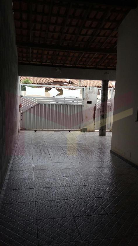 Casa à venda com 4 quartos, 250m² - Foto 7