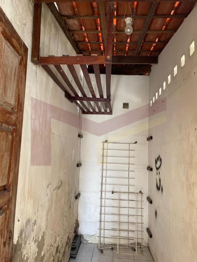 Casa à venda com 4 quartos, 250m² - Foto 17