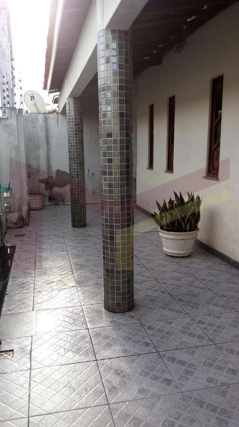 Casa à venda com 4 quartos, 250m² - Foto 14