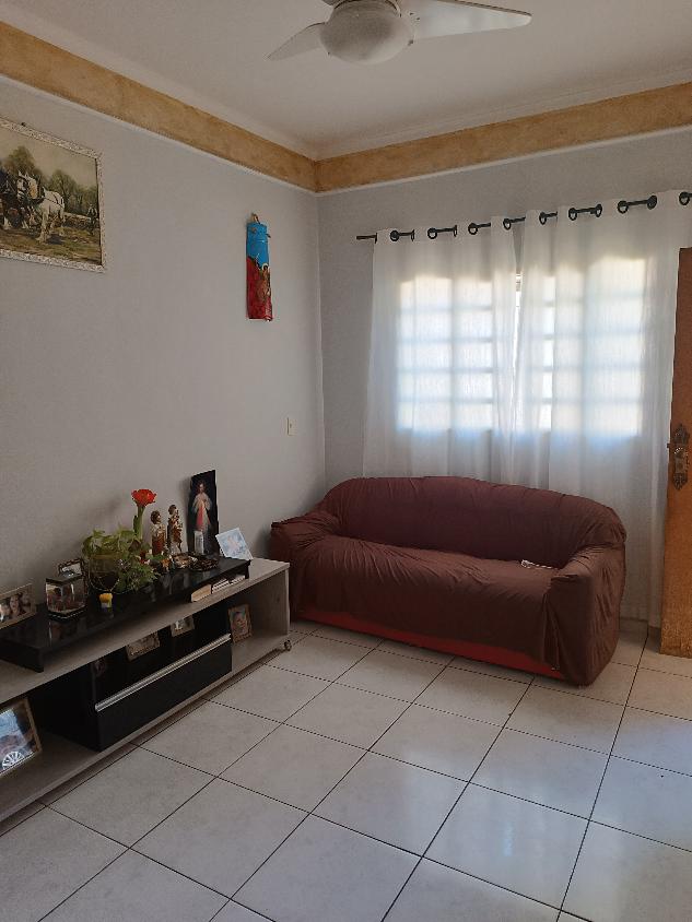 Casa, 3 quartos, 200 m² - Foto 2