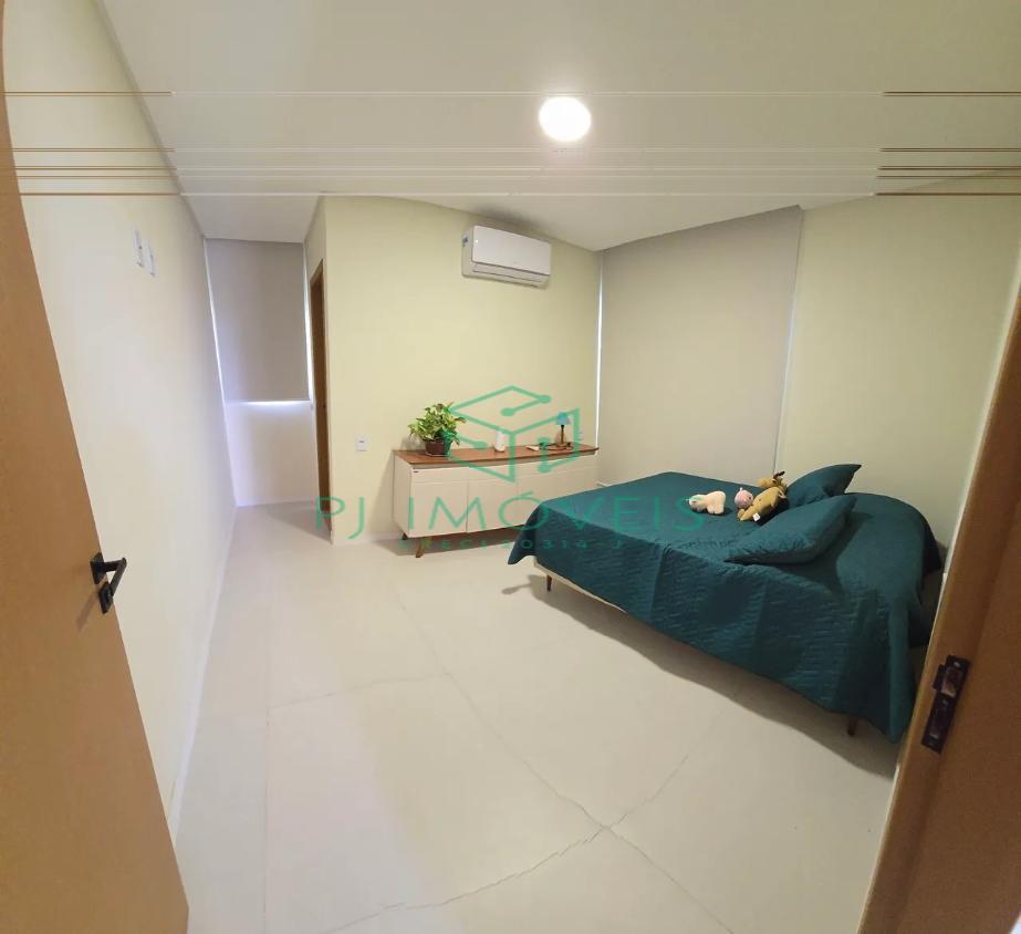 Casa de Condomínio à venda com 6 quartos, 245m² - Foto 10