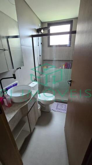 Casa de Condomínio à venda com 6 quartos, 245m² - Foto 12