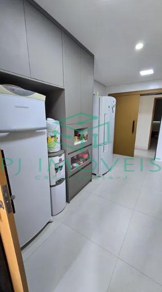 Casa de Condomínio à venda com 6 quartos, 245m² - Foto 14