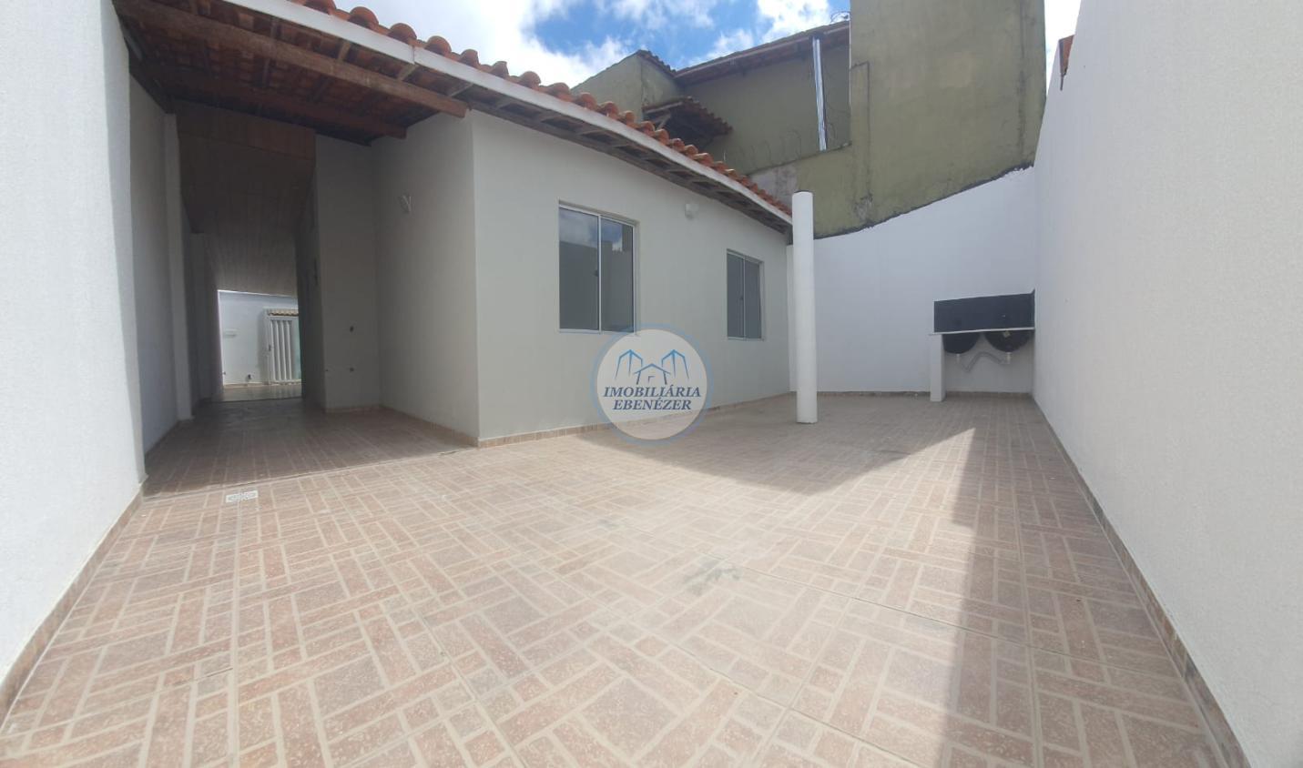 Casa à venda com 2 quartos, 80m² - Foto 9