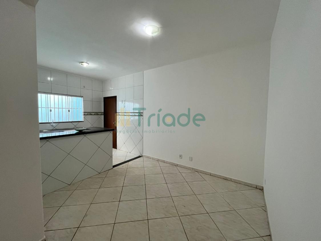 Casa para alugar com 2 quartos, 160m² - Foto 11