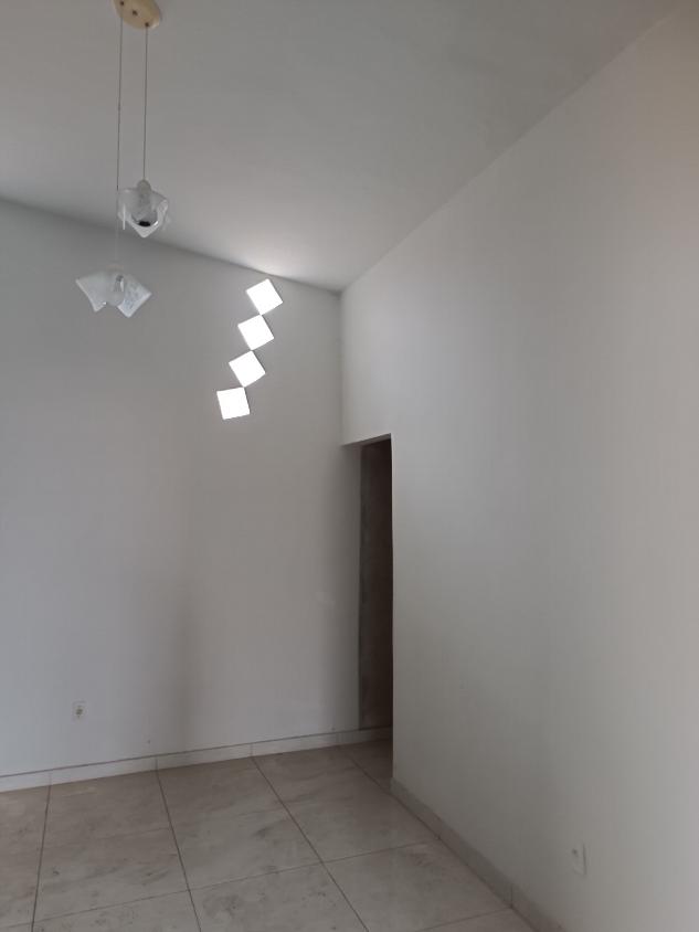 Casa à venda com 2 quartos, 180m² - Foto 20