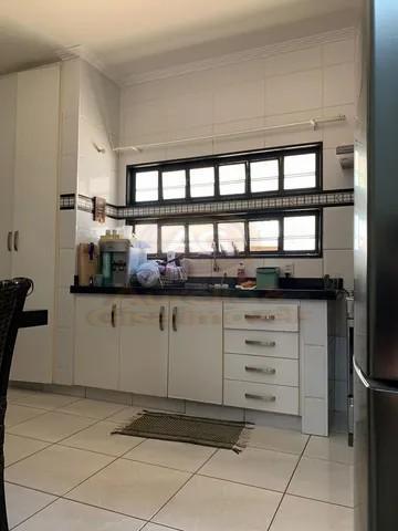 Sobrado, 3 quartos, 220 m² - Foto 2