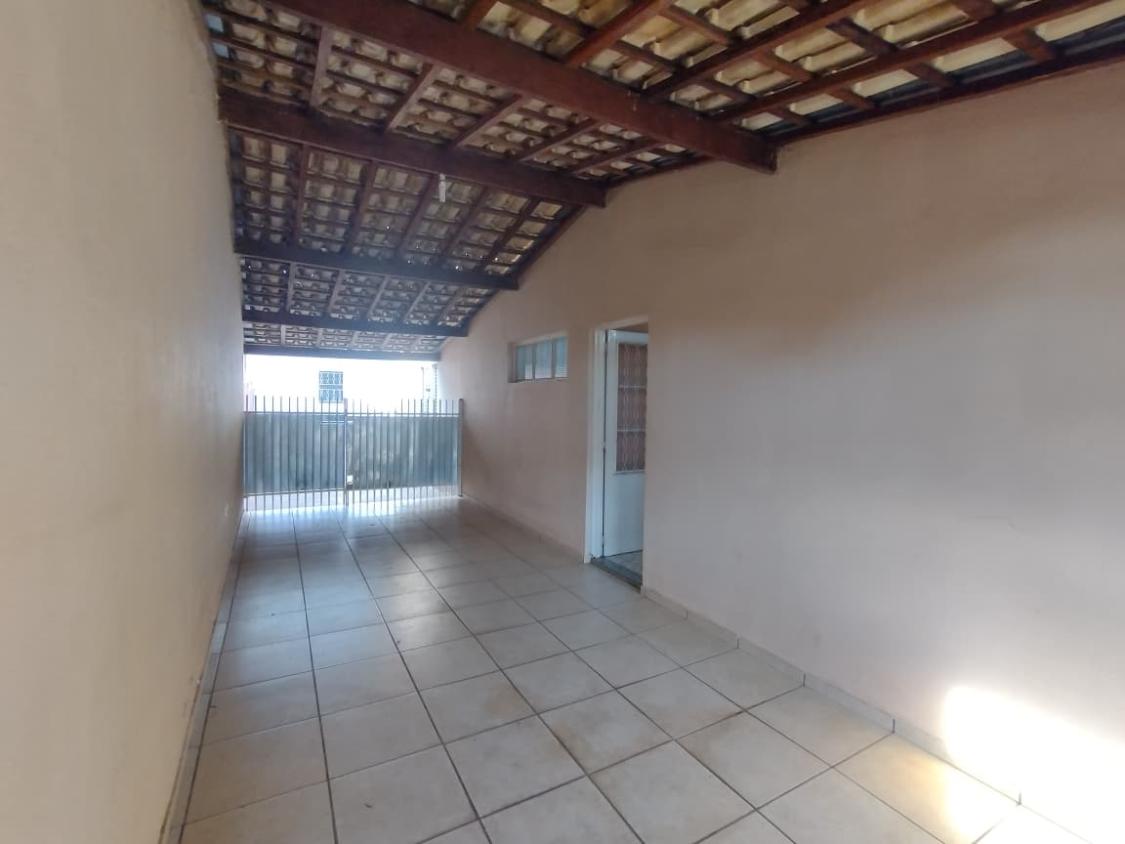 Casa à venda com 3 quartos, 124m² - Foto 4