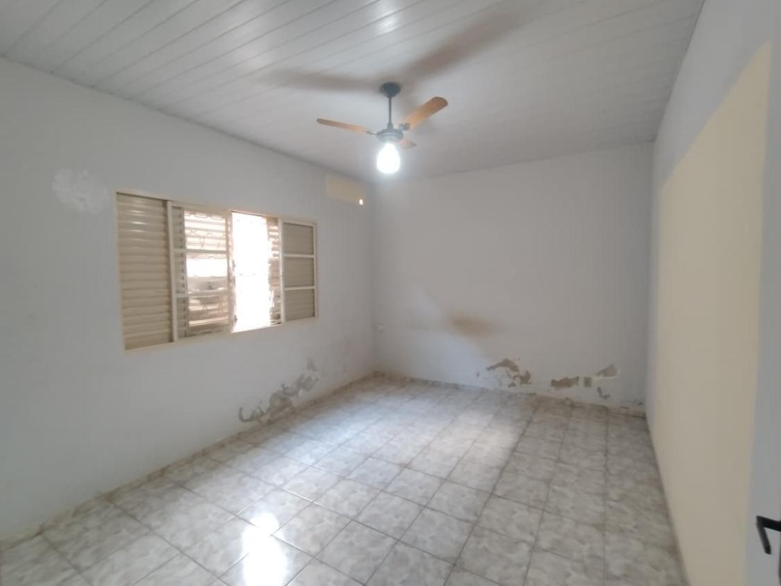 Casa à venda com 3 quartos, 124m² - Foto 12