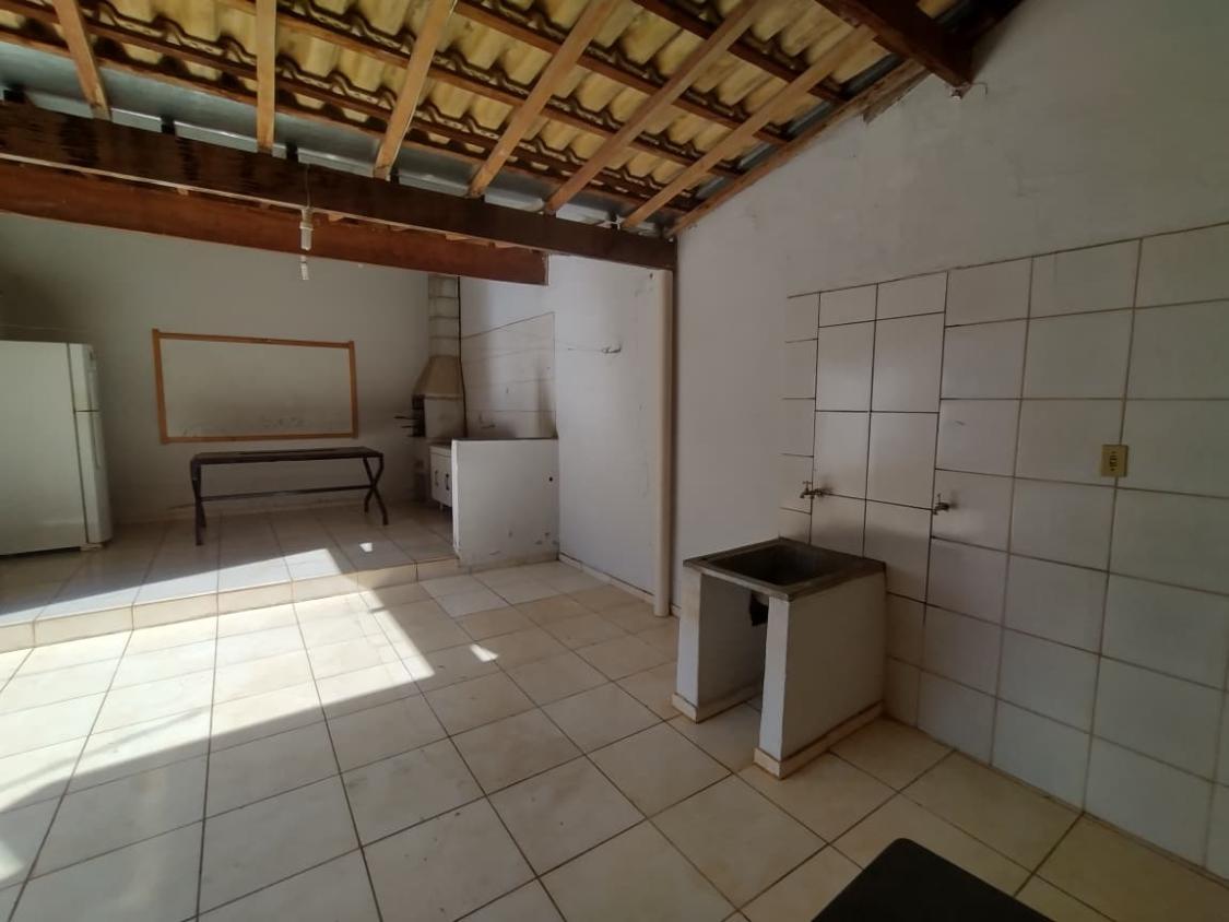Casa à venda com 3 quartos, 124m² - Foto 15