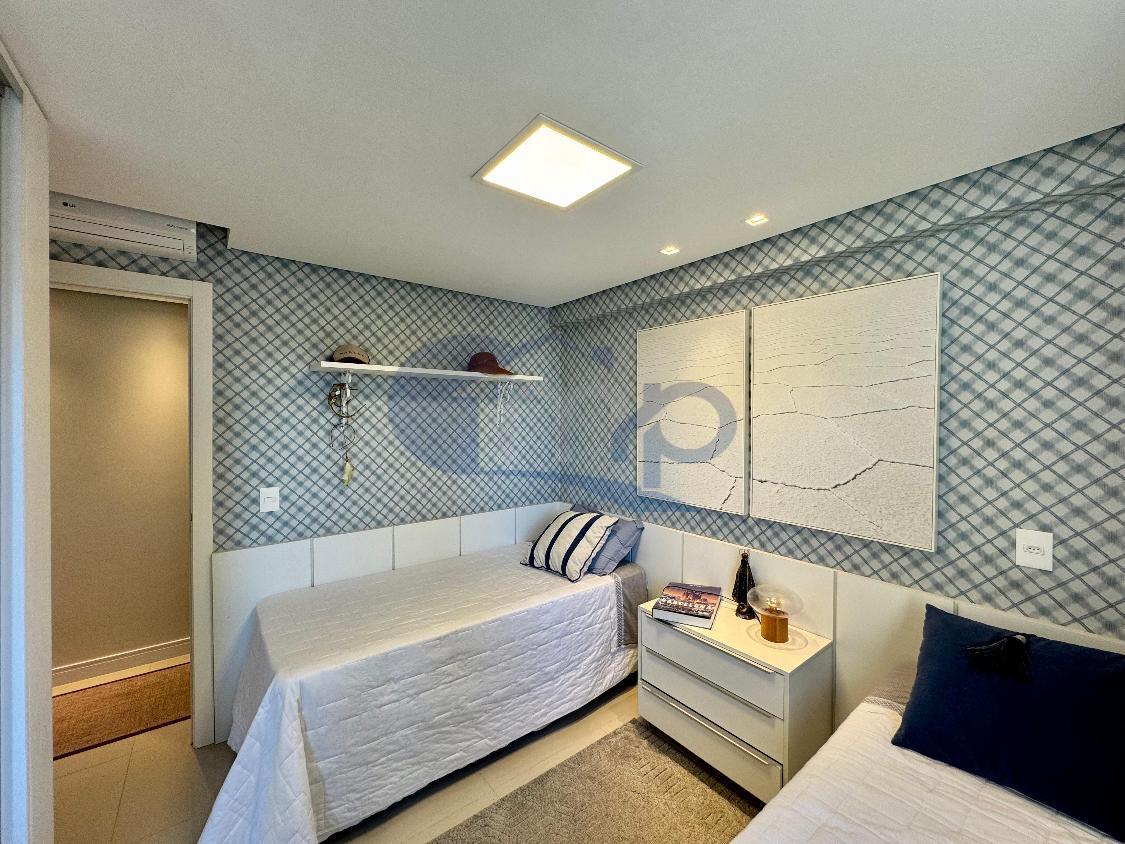 Apartamento à venda com 3 quartos, 198m² - Foto 19