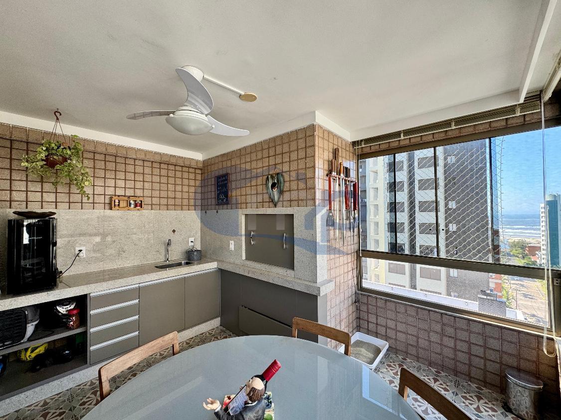 Apartamento à venda com 3 quartos, 198m² - Foto 29
