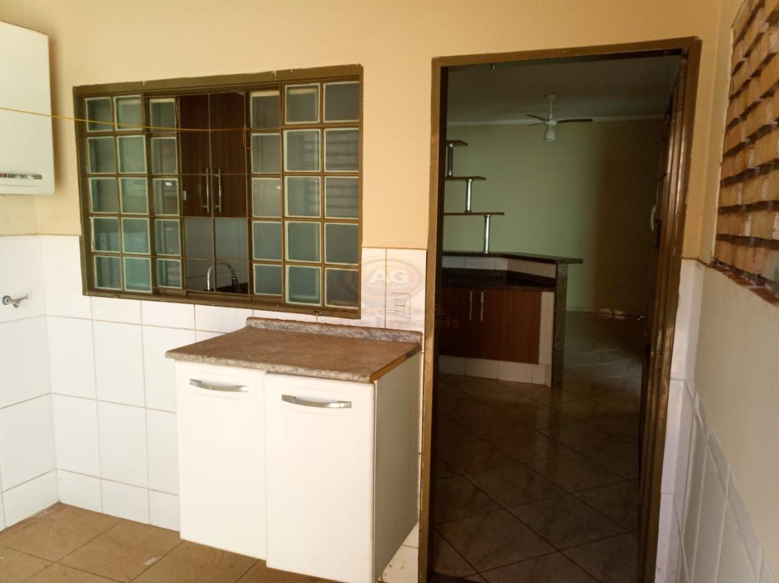 Casa, 4 quartos, 200 m² - Foto 21