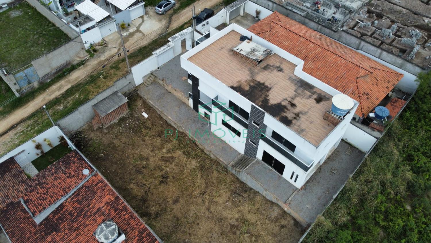 Casa à venda com 4 quartos, 200m² - Foto 23