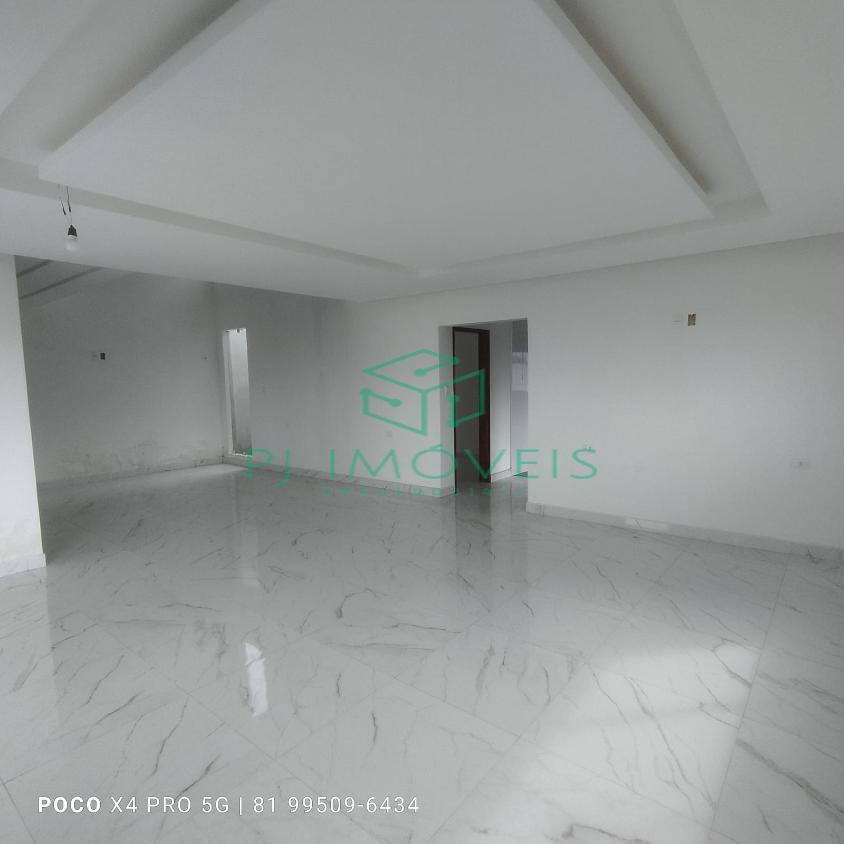 Casa à venda com 4 quartos, 200m² - Foto 17