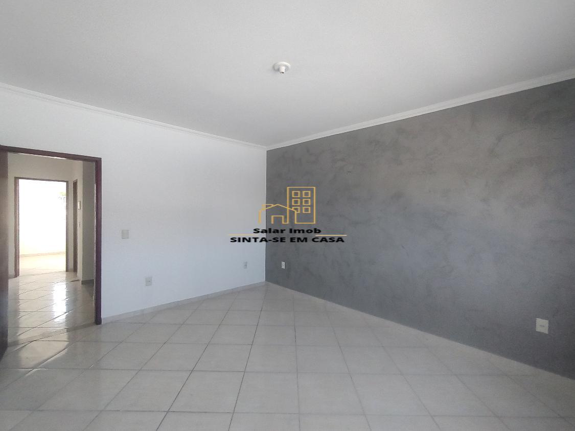 Casa à venda com 2 quartos, 277m² - Foto 18