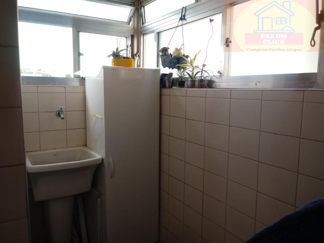 Apartamento à venda com 2 quartos, 63m² - Foto 7