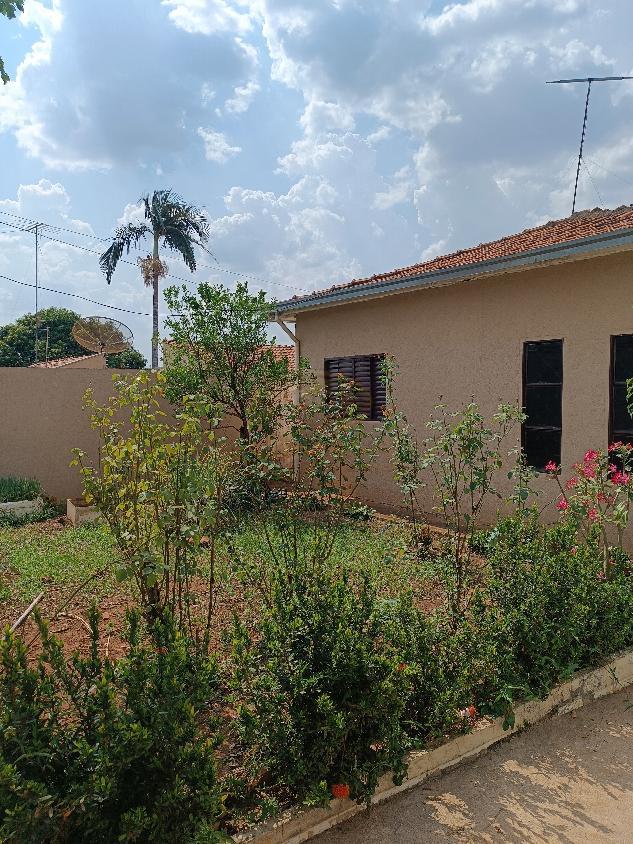 Casa, 4 quartos, 162 m² - Foto 2