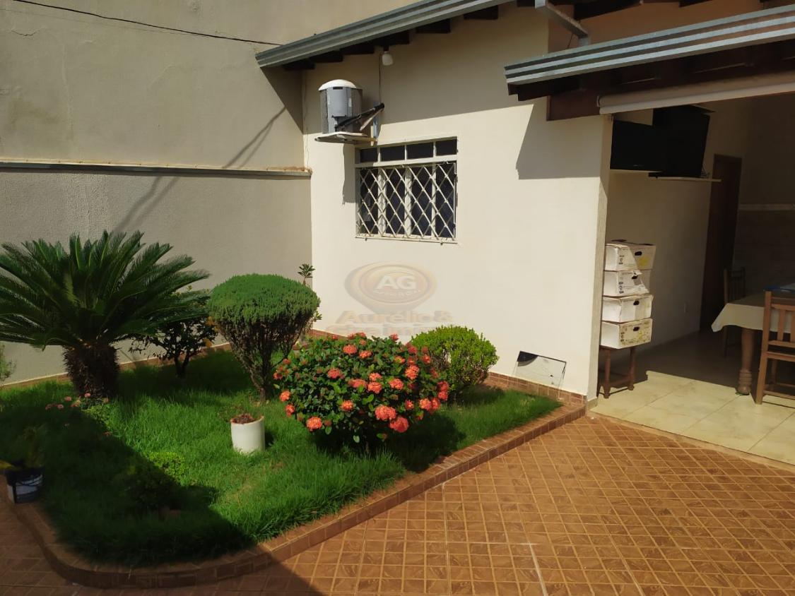 Casa à venda com 3 quartos, 229m² - Foto 16