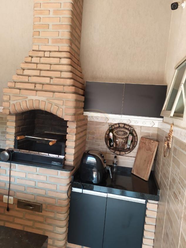 Casa à venda com 3 quartos, 229m² - Foto 8