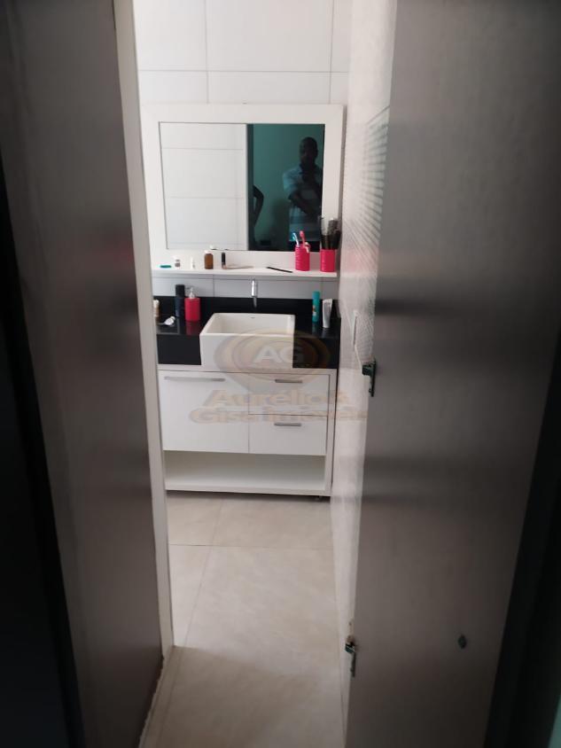 Casa à venda com 3 quartos, 229m² - Foto 38