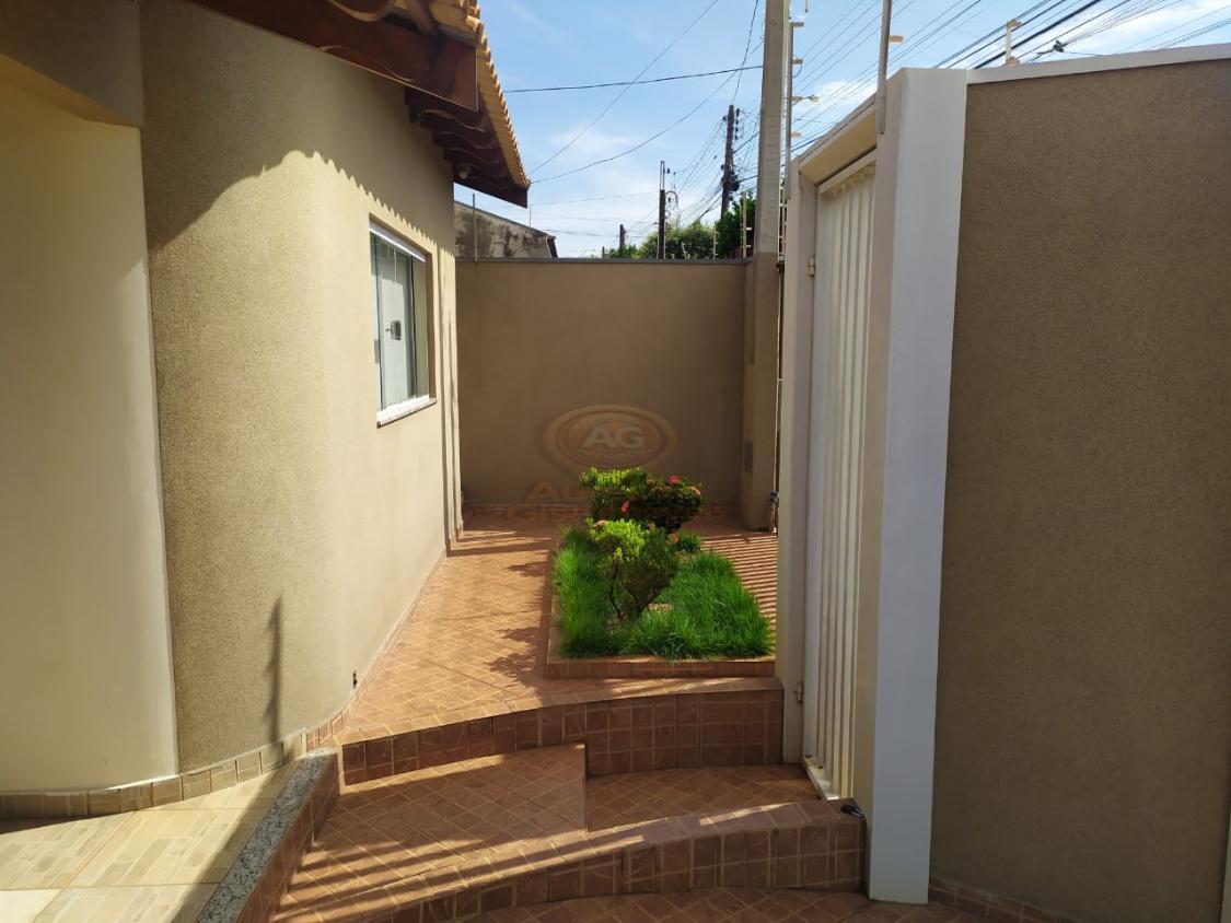 Casa à venda com 3 quartos, 229m² - Foto 21