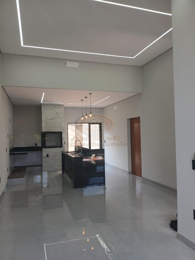 Casa à venda com 3 quartos, 215m² - Foto 3