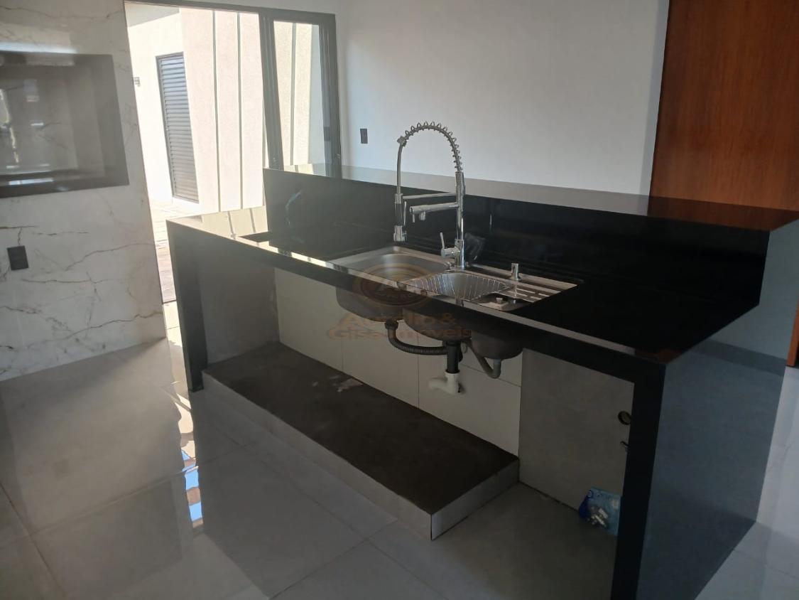 Casa à venda com 3 quartos, 215m² - Foto 10