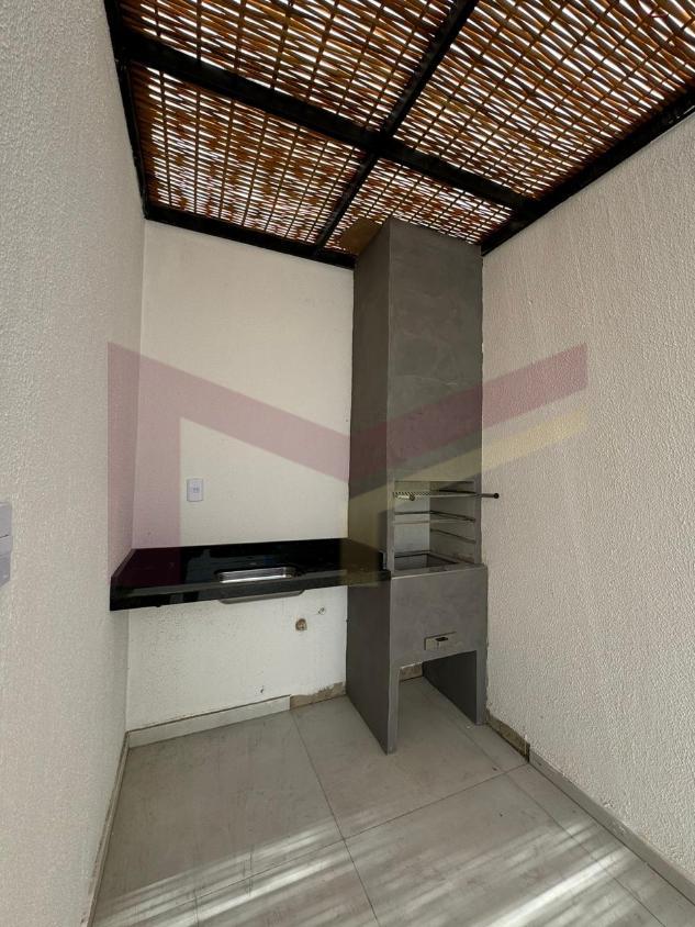 Casa à venda com 3 quartos, 80m² - Foto 4