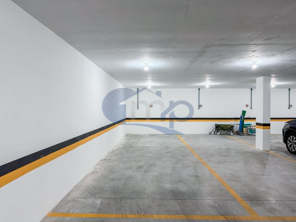 Apartamento à venda com 2 quartos, 93m² - Foto 2