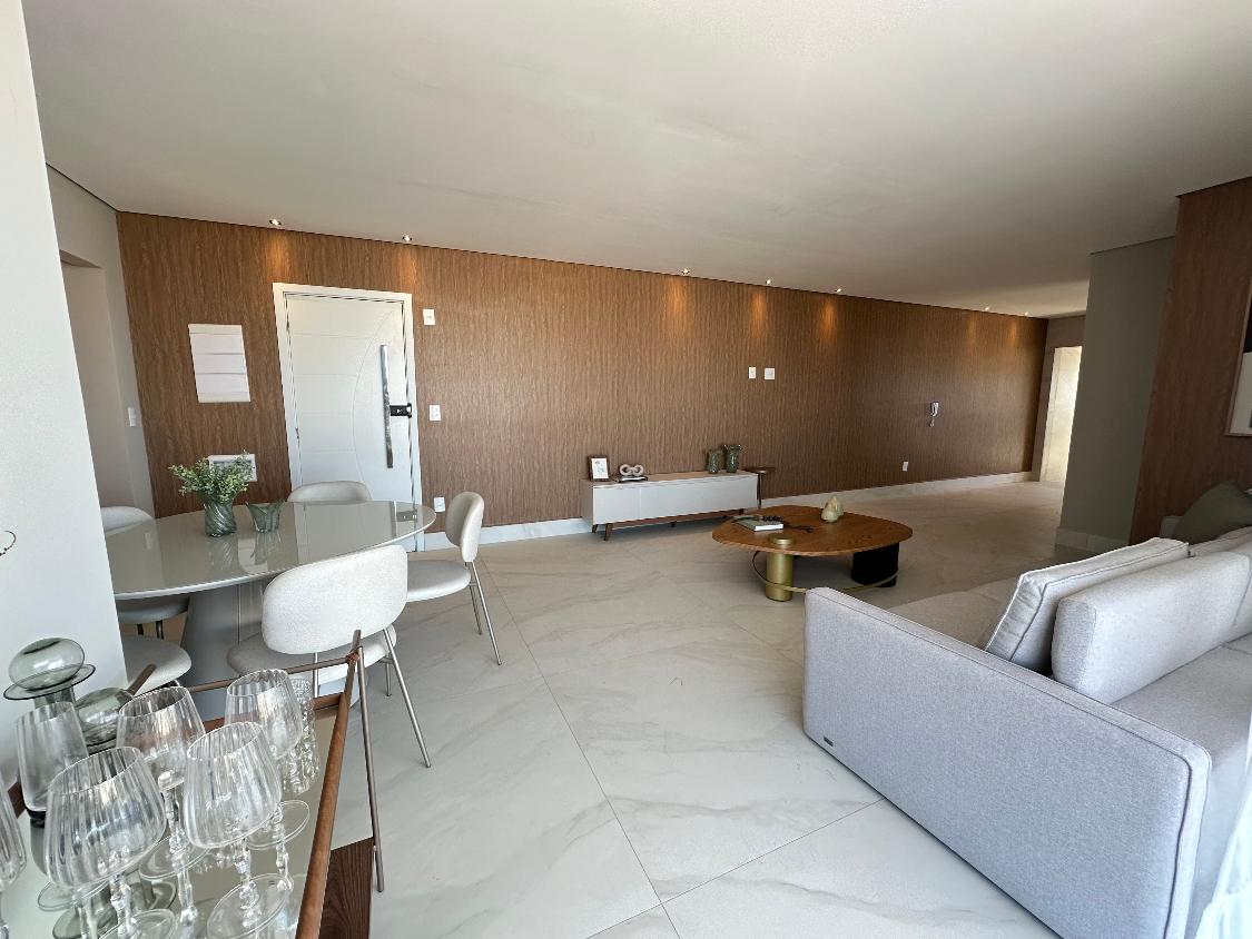 Apartamento, 4 quartos, 213 m² - Foto 4
