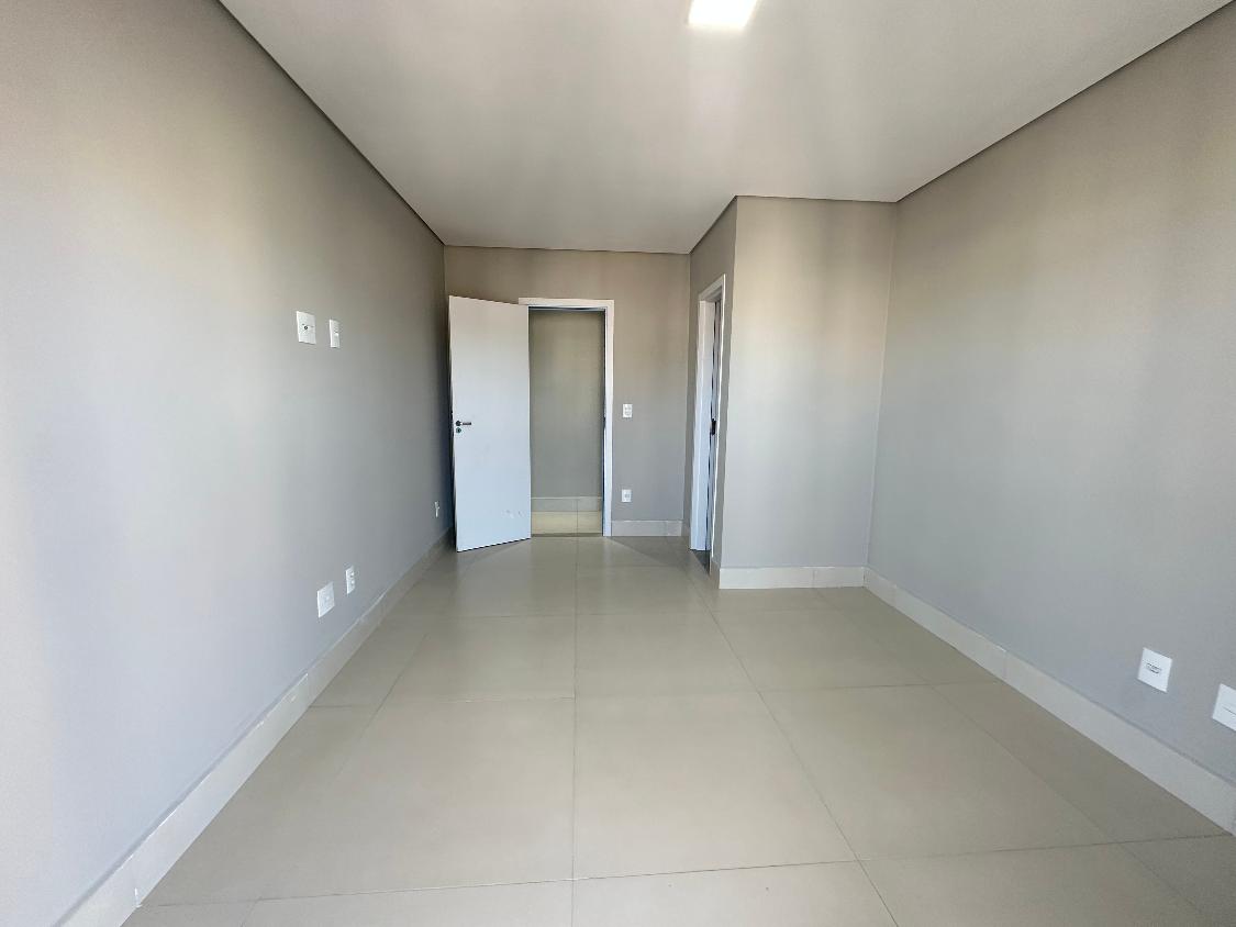 Apartamento, 4 quartos, 213 m² - Foto 13