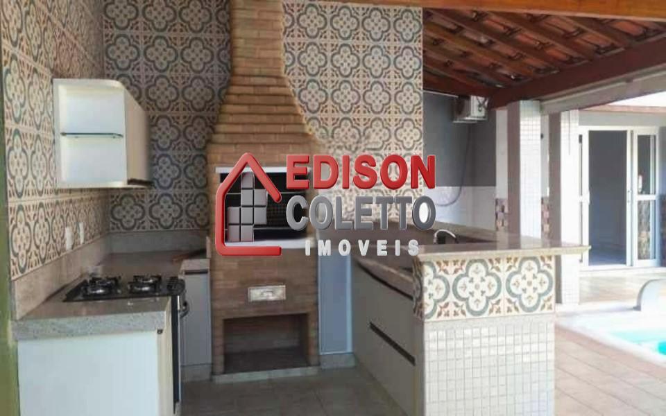Casa para alugar com 5 quartos, 184m² - Foto 5
