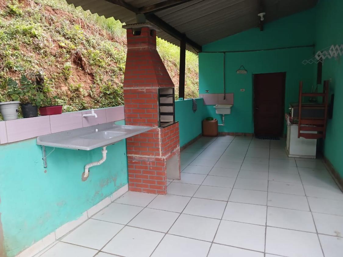 Chácara à venda com 2 quartos, 1500m² - Foto 3