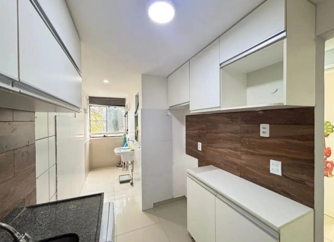 Apartamento à venda com 2 quartos, 58m² - Foto 2