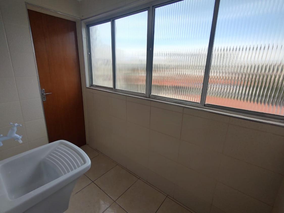 Apartamento à venda com 2 quartos, 67m² - Foto 9