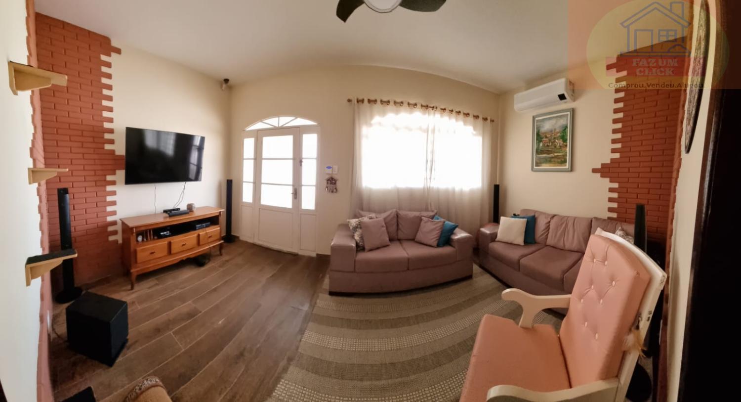 Casa à venda com 4 quartos, 160m² - Foto 2