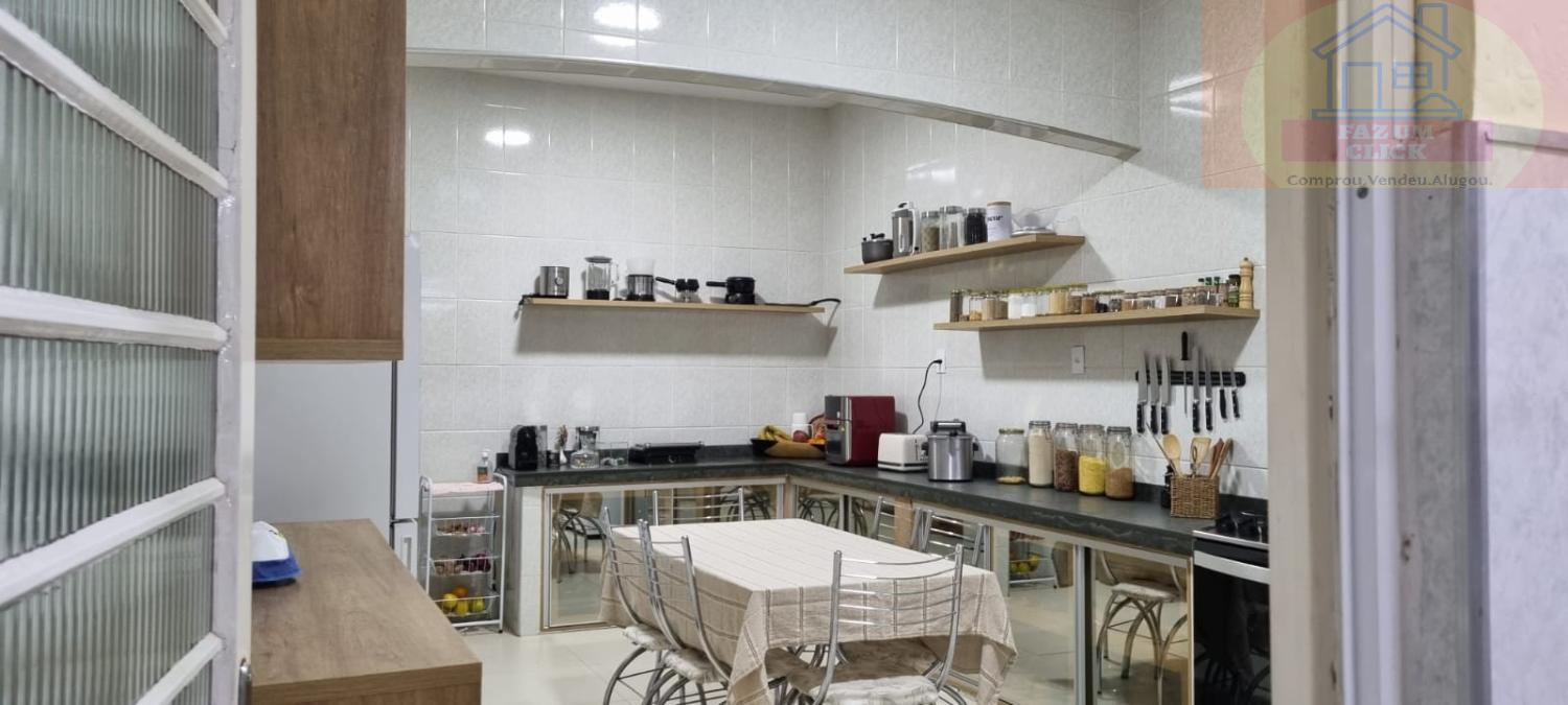 Casa à venda com 4 quartos, 160m² - Foto 5