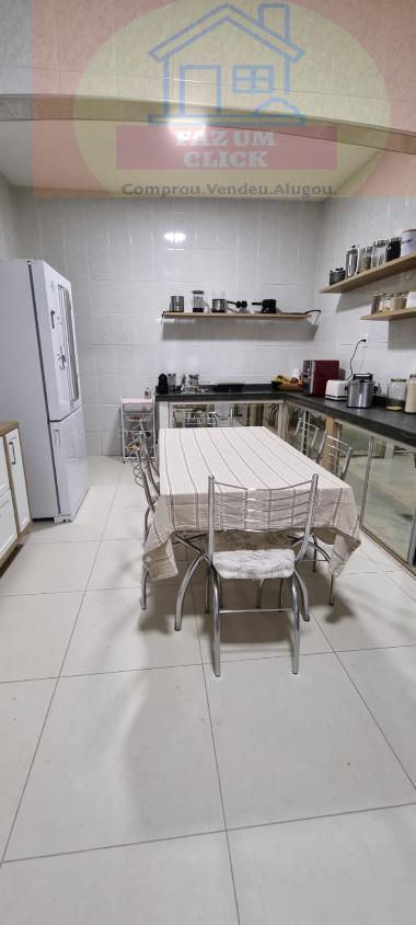 Casa à venda com 4 quartos, 160m² - Foto 7