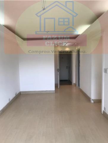 Apartamento à venda com 2 quartos, 100m² - Foto 4