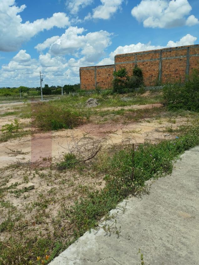 Terreno à venda, 311m² - Foto 1