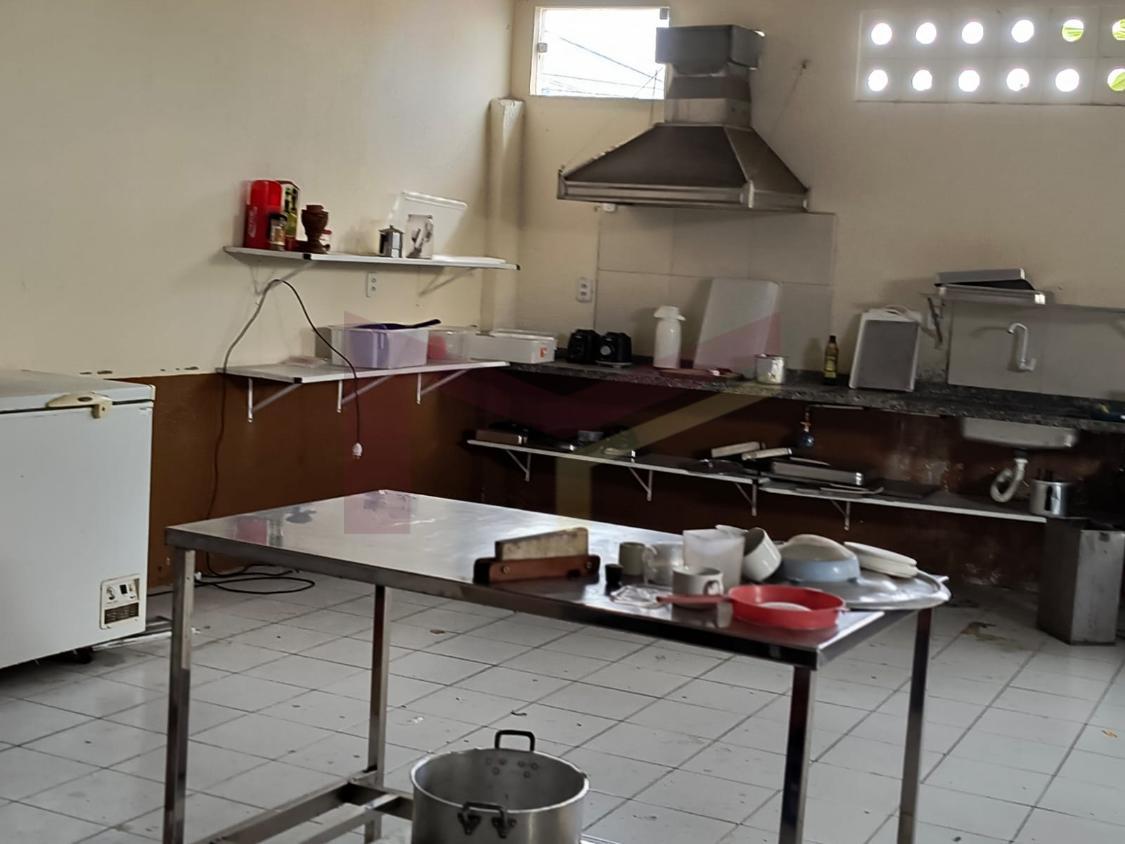 Prédio Inteiro, 300 m² - Foto 1