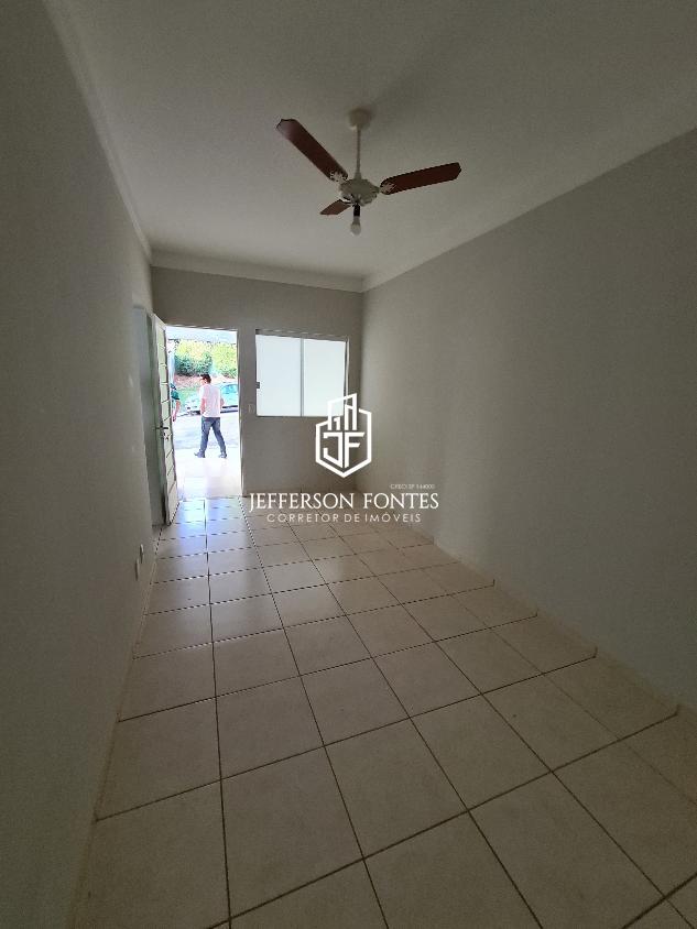 Casa de Condomínio à venda com 3 quartos, 100m² - Foto 2