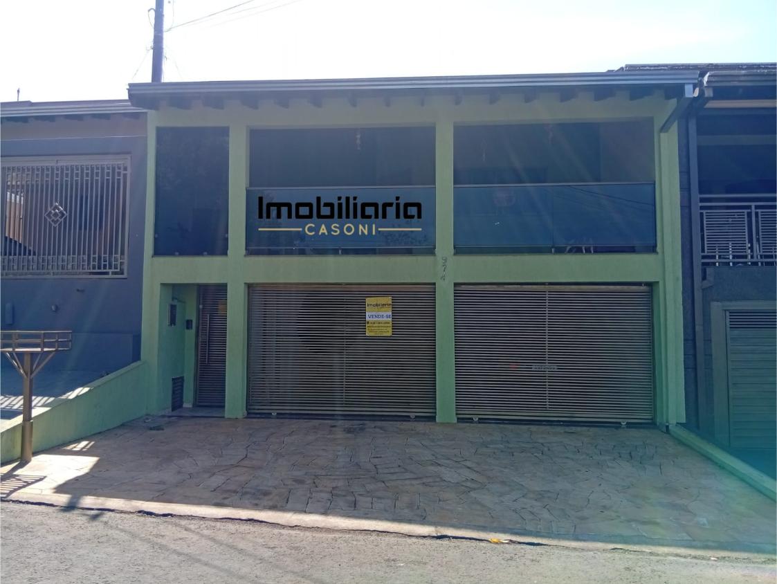 Casa à venda com 3 quartos - Foto 1